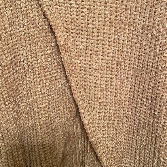 Cable knit SS sweater - Picture 2 of 2
